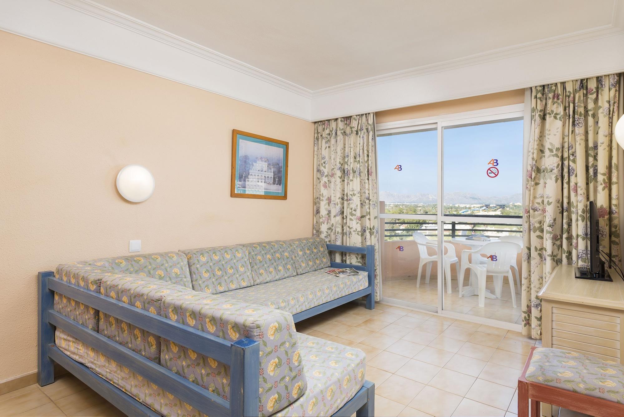 Aparthotel Alcudia 3*